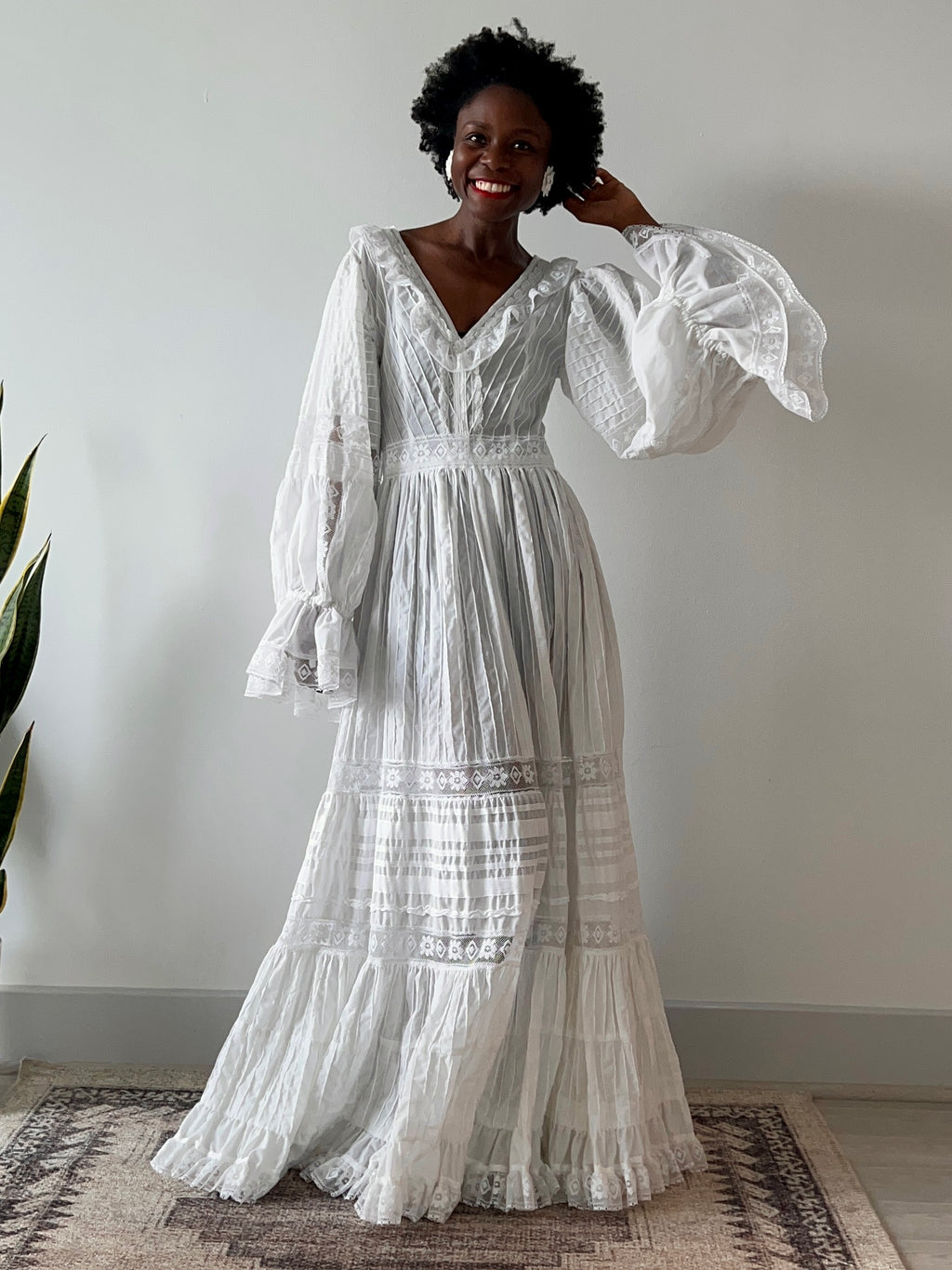 70s boho Georgia Charuhas bridal - S