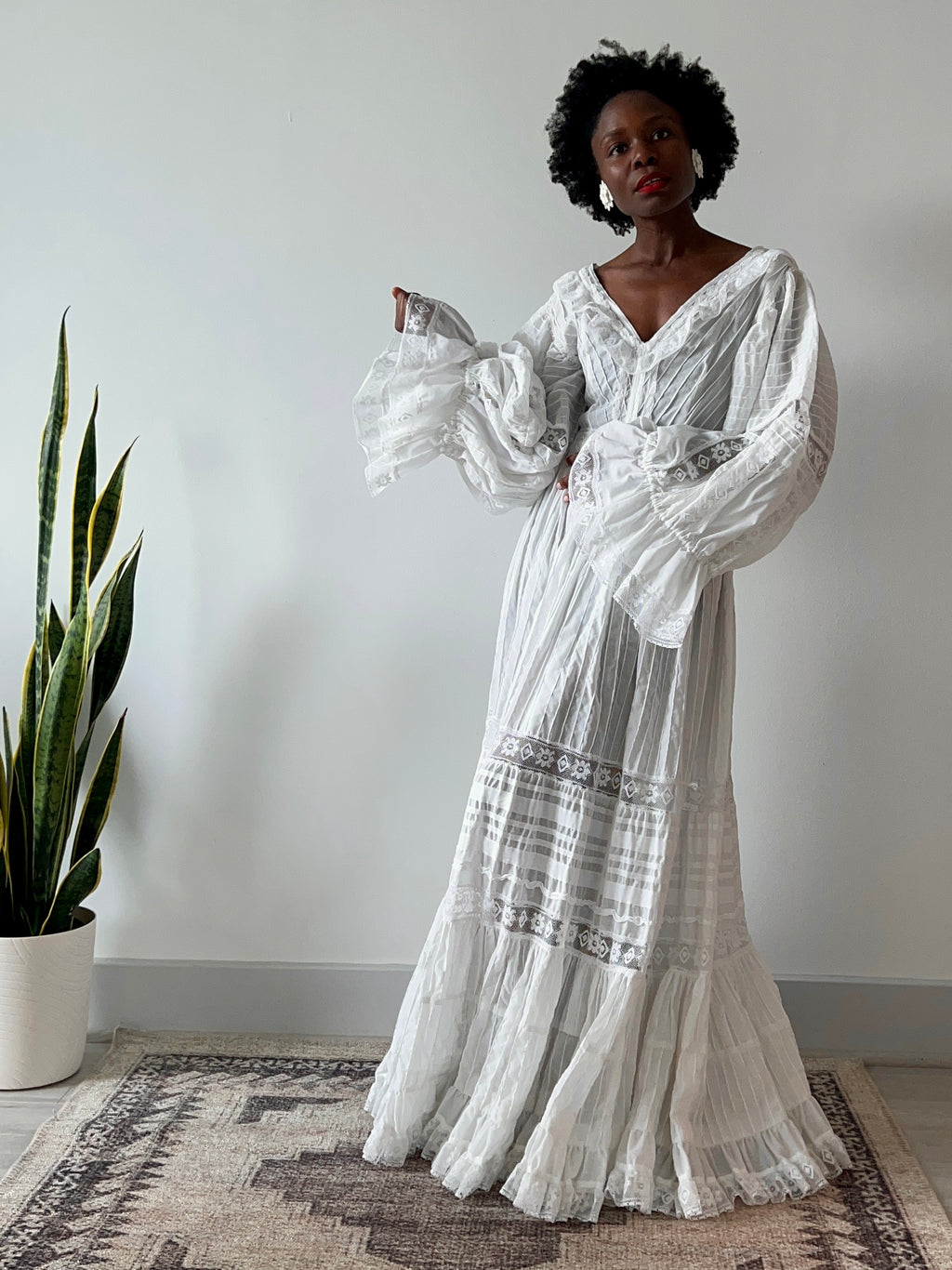 70s boho Georgia Charuhas bridal - S