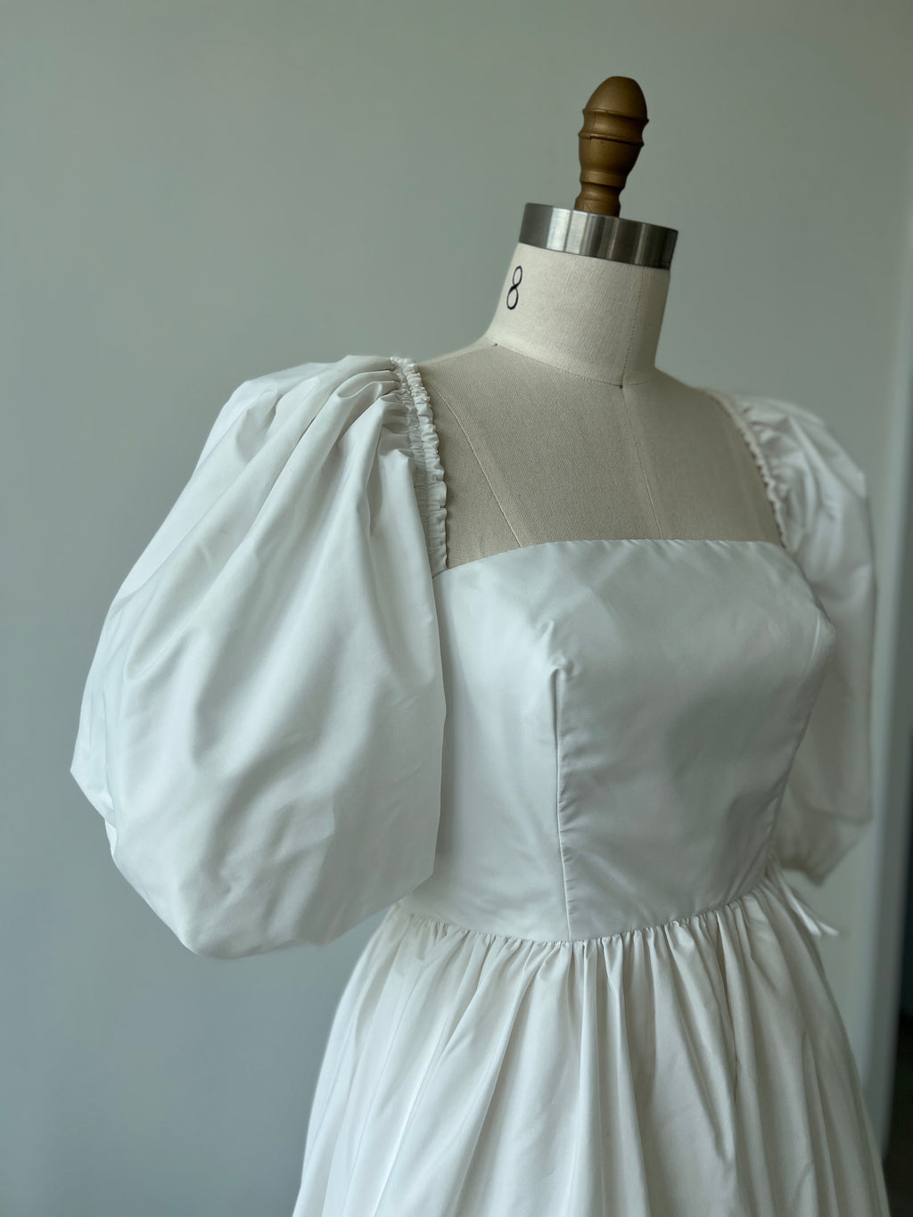 80s puff sleeve wedding dress - M