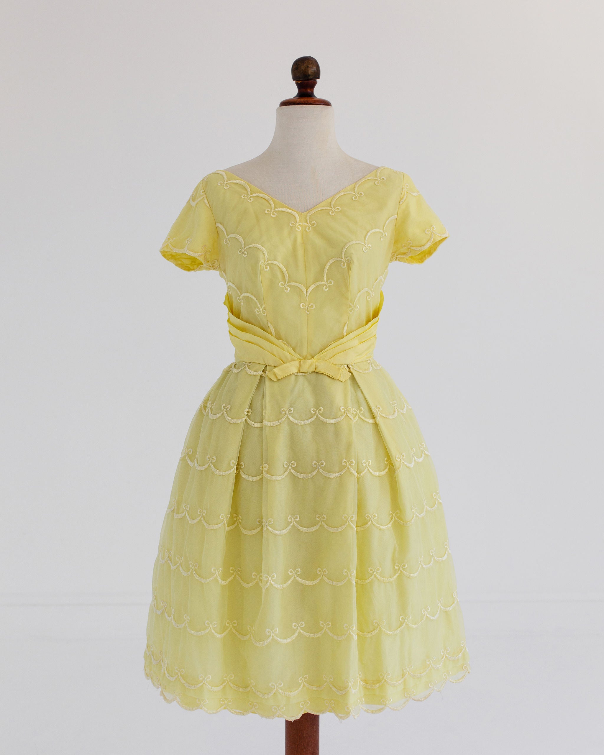 1950s fit and flare yellow dress - XS