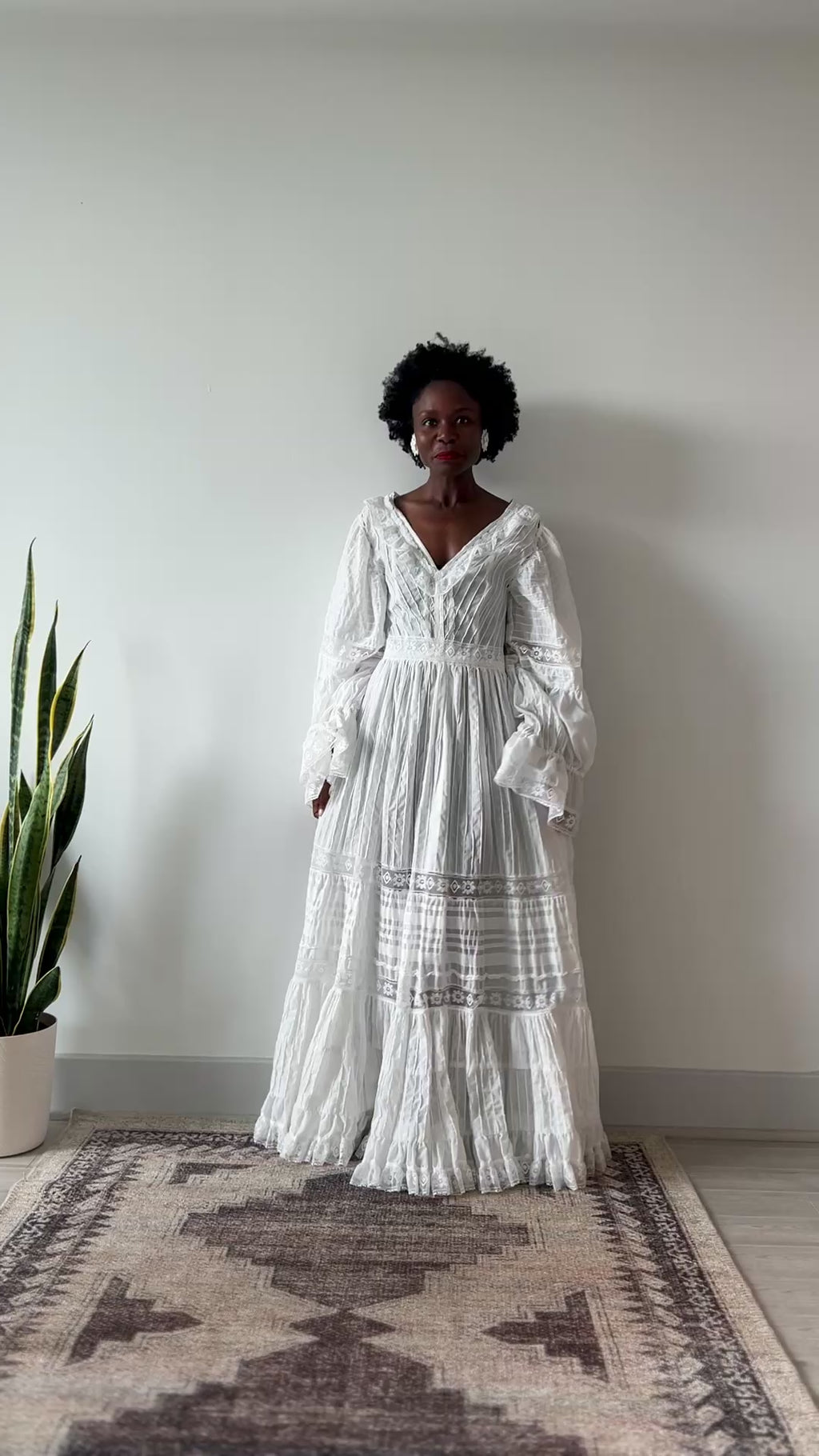 70s boho Georgia Charuhas bridal - S